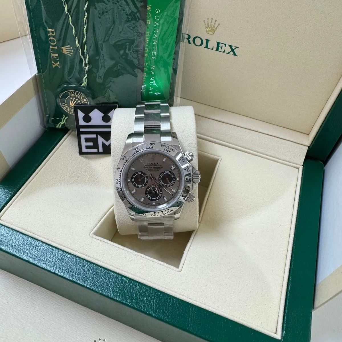 Rolex Daytona 40 – Gray Dial