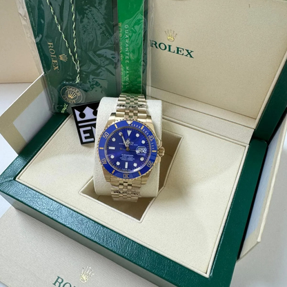 Rolex Submariner 40 – Blue Dial – Yellow Gold