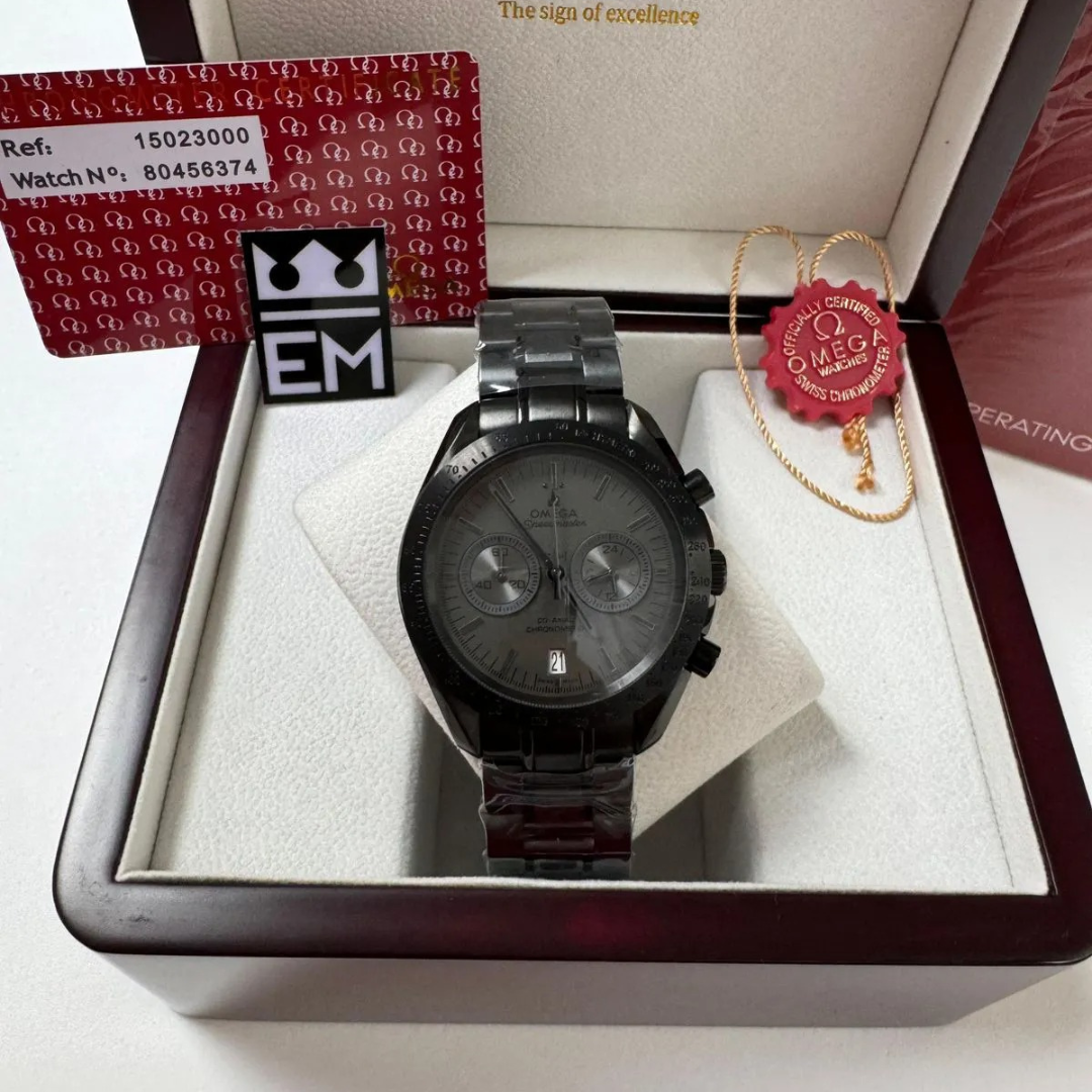 Omega Speedmaster “Full Black Steel” – Co-Axial Chronometer